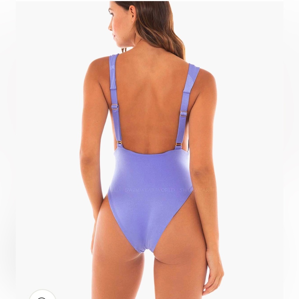 Agua Bendita Lavender One Piece Swimsuit - Picture 3 of 7